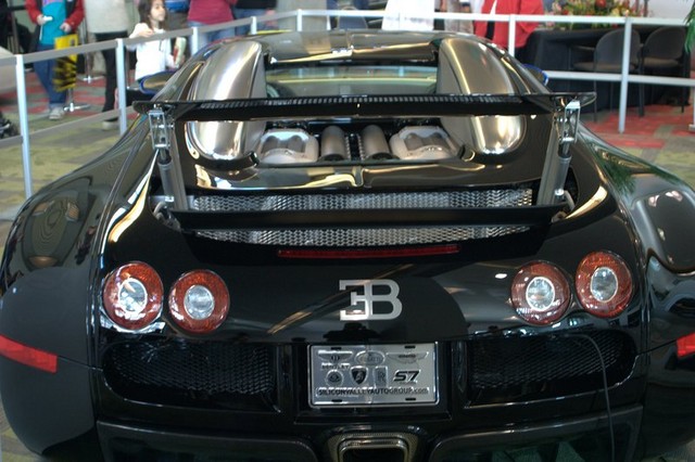 bugatti veyron 4645