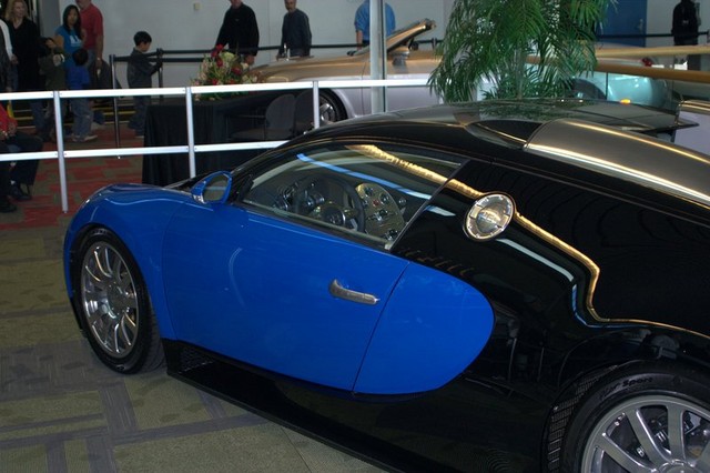 bugatti veyron 4676